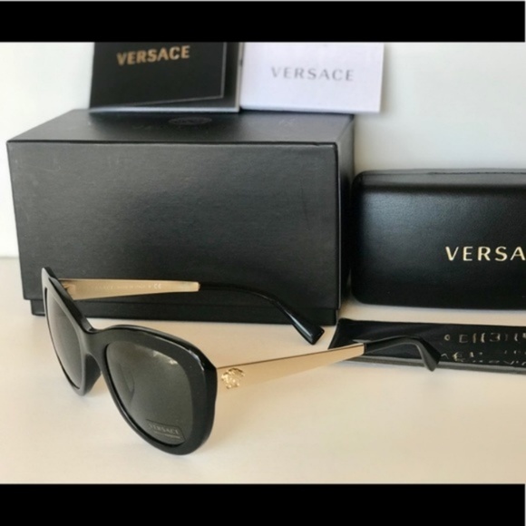 Versace 54mm Sunglasses - Picture 5 of 6